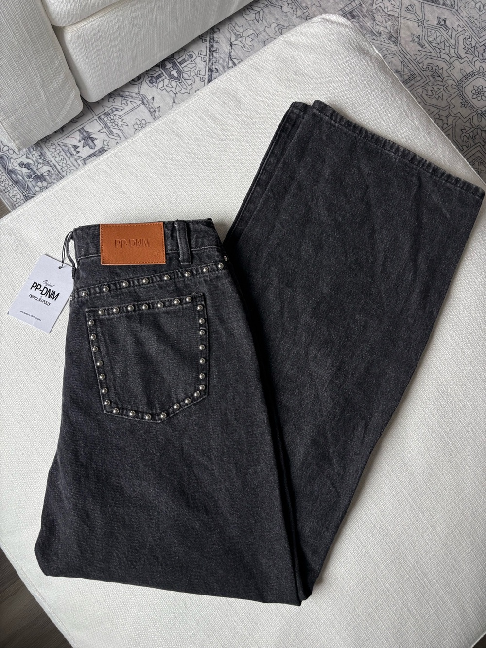 NWT Princess Polly saving up mid rise straight leg studded jeans